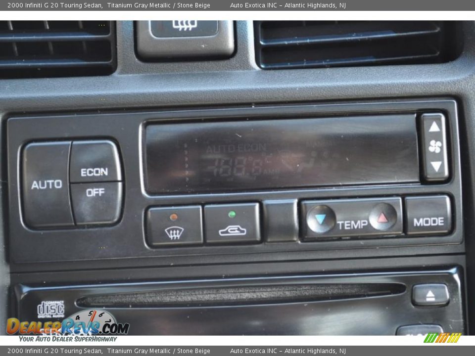 2000 Infiniti G 20 Touring Sedan Titanium Gray Metallic / Stone Beige Photo #16