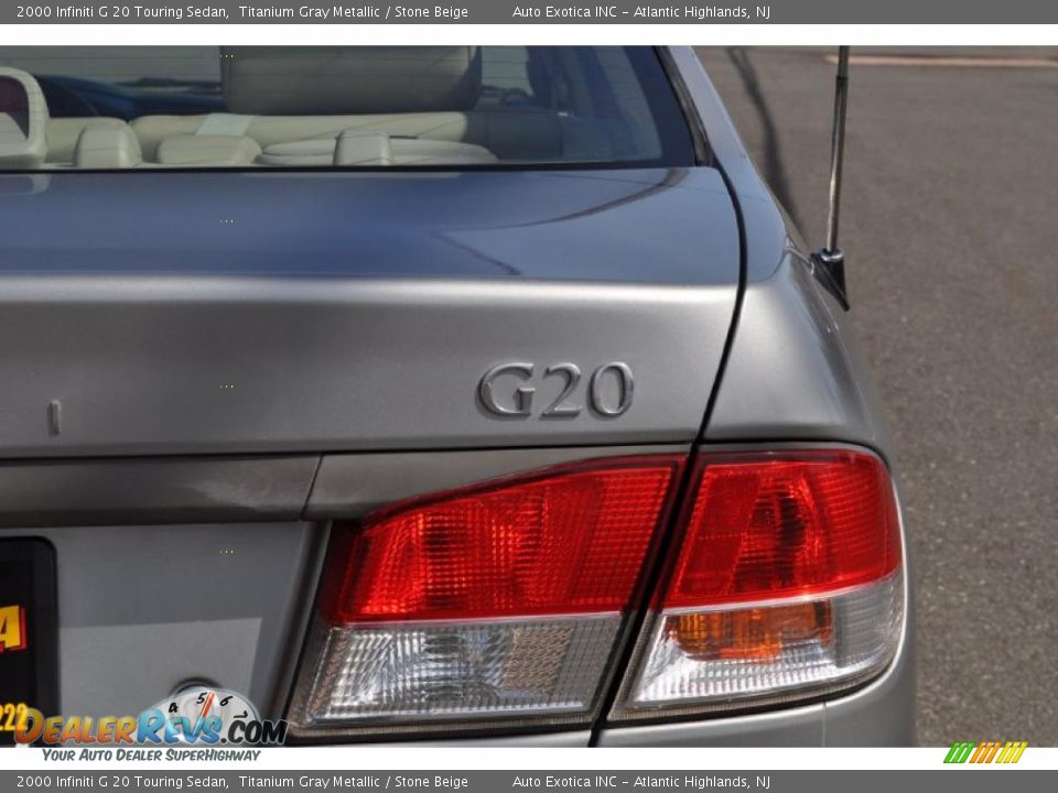 2000 Infiniti G 20 Touring Sedan Titanium Gray Metallic / Stone Beige Photo #30