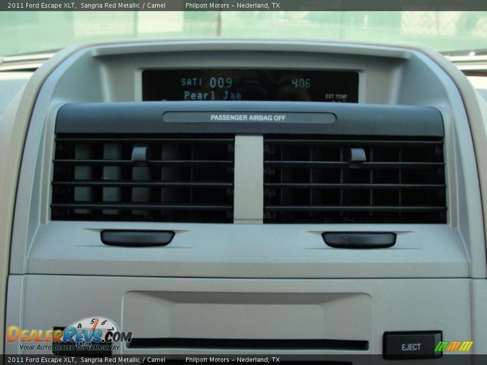 2011 Ford Escape XLT Sangria Red Metallic / Camel Photo #30