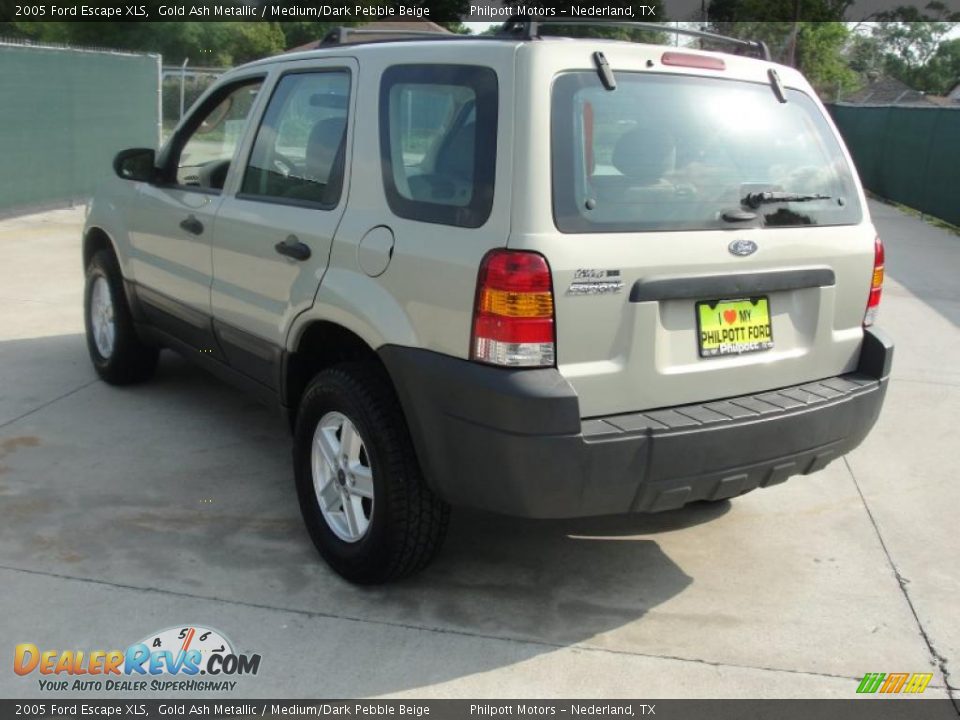 2005 Ford Escape XLS Gold Ash Metallic / Medium/Dark Pebble Beige Photo #5