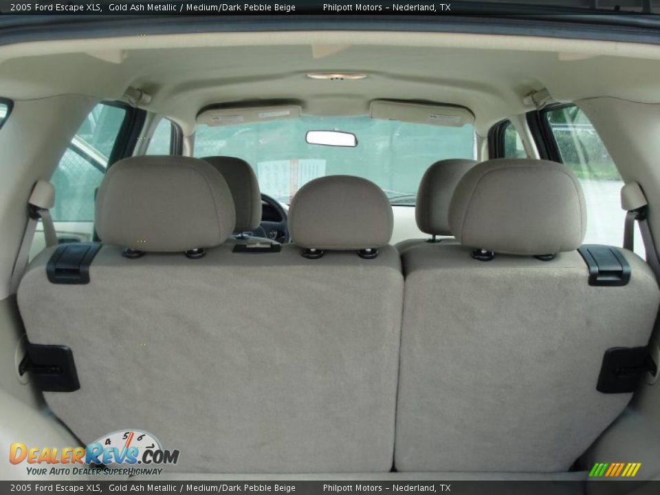 2005 Ford Escape XLS Gold Ash Metallic / Medium/Dark Pebble Beige Photo #27