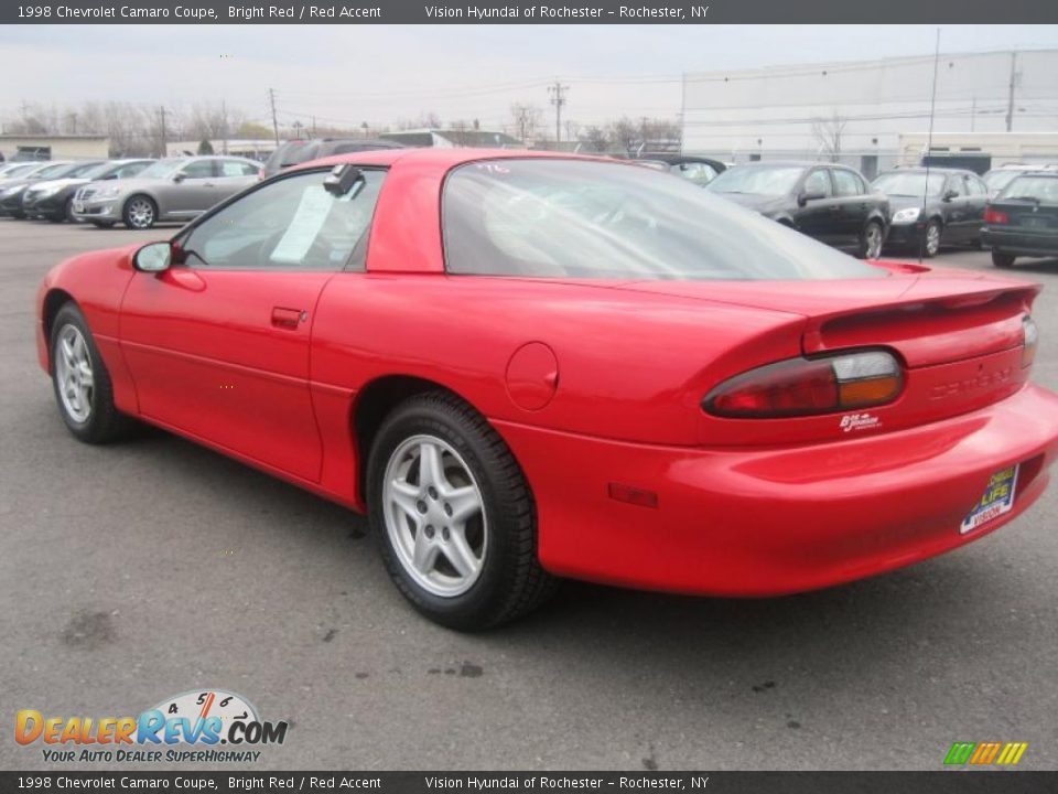 1998 Chevrolet Camaro Coupe Bright Red / Red Accent Photo #11