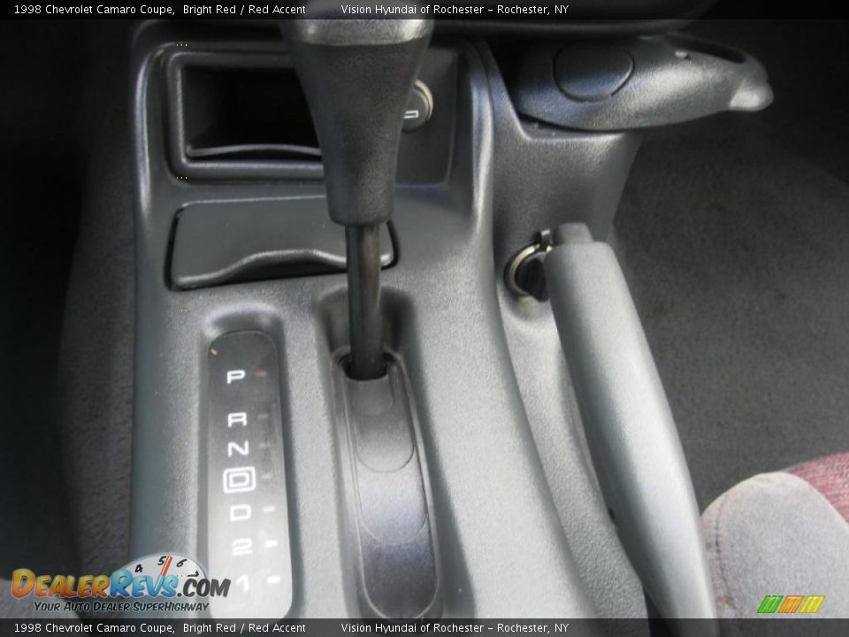 1998 Chevrolet Camaro Coupe Shifter Photo #22