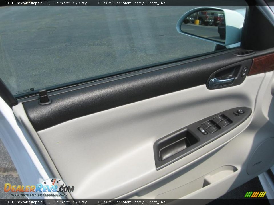 2011 Chevrolet Impala LTZ Summit White / Gray Photo #11