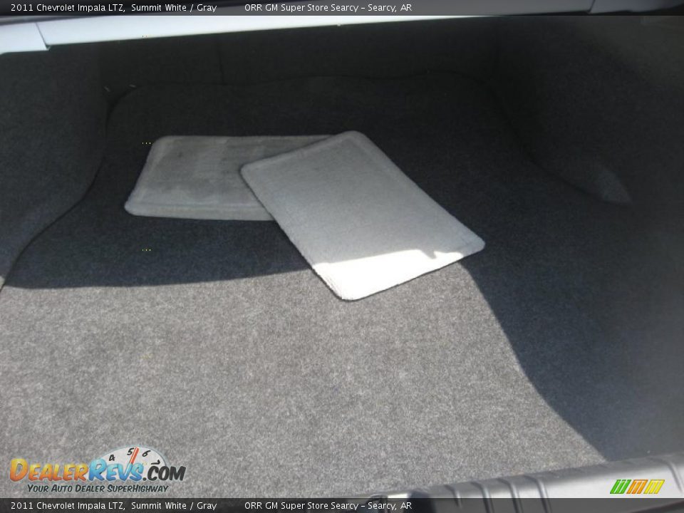 2011 Chevrolet Impala LTZ Summit White / Gray Photo #14