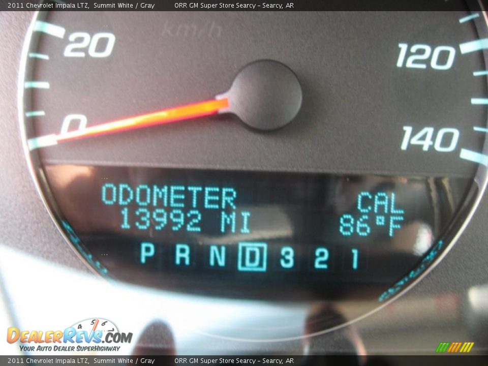 2011 Chevrolet Impala LTZ Summit White / Gray Photo #18