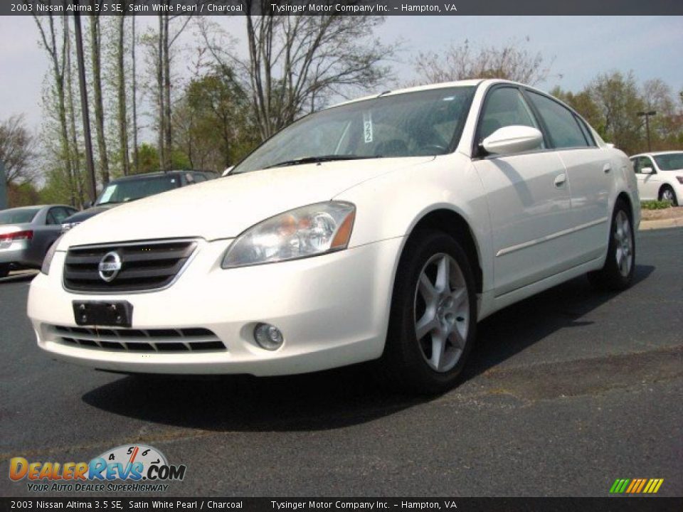 2003 Nissan Altima 3.5 SE Satin White Pearl / Charcoal Photo #1