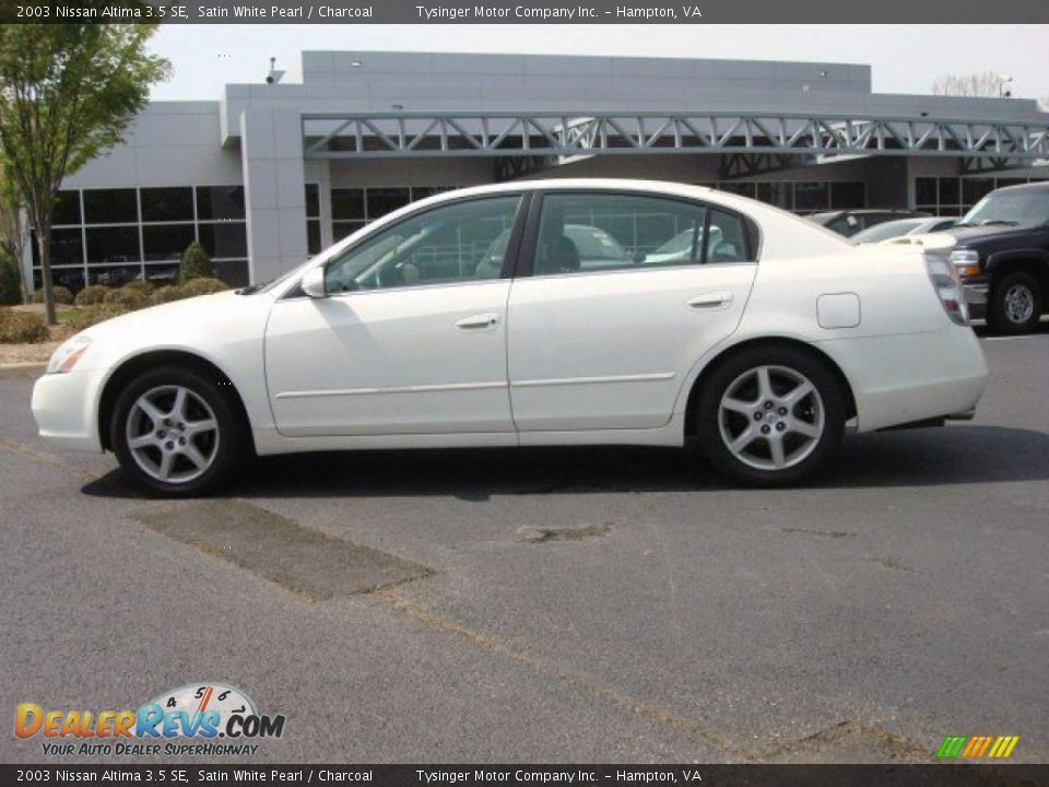 2003 Nissan Altima 3.5 SE Satin White Pearl / Charcoal Photo #3