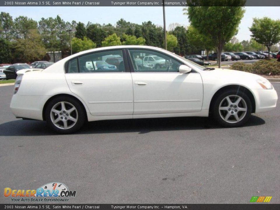 2003 Nissan Altima 3.5 SE Satin White Pearl / Charcoal Photo #6