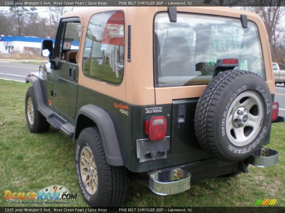 1995 Jeep Wrangler S 4x4 Moss Green Pearl / Spice Beige Photo #7