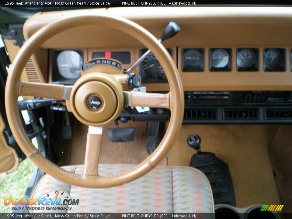 Spice Beige Interior 1995 Jeep Wrangler S 4x4 Photo 11