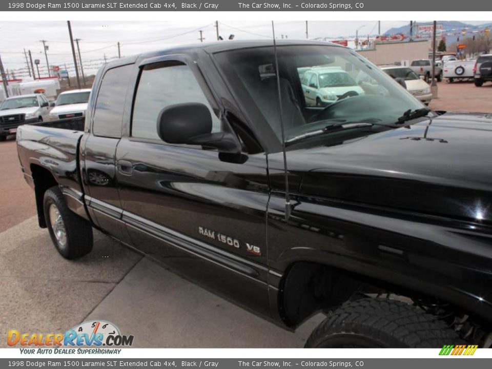 1998 Dodge Ram 1500 Laramie SLT Extended Cab 4x4 Black / Gray Photo #17