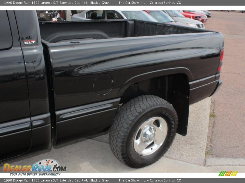 1998 Dodge Ram 1500 Laramie SLT Extended Cab 4x4 Black / Gray Photo #22