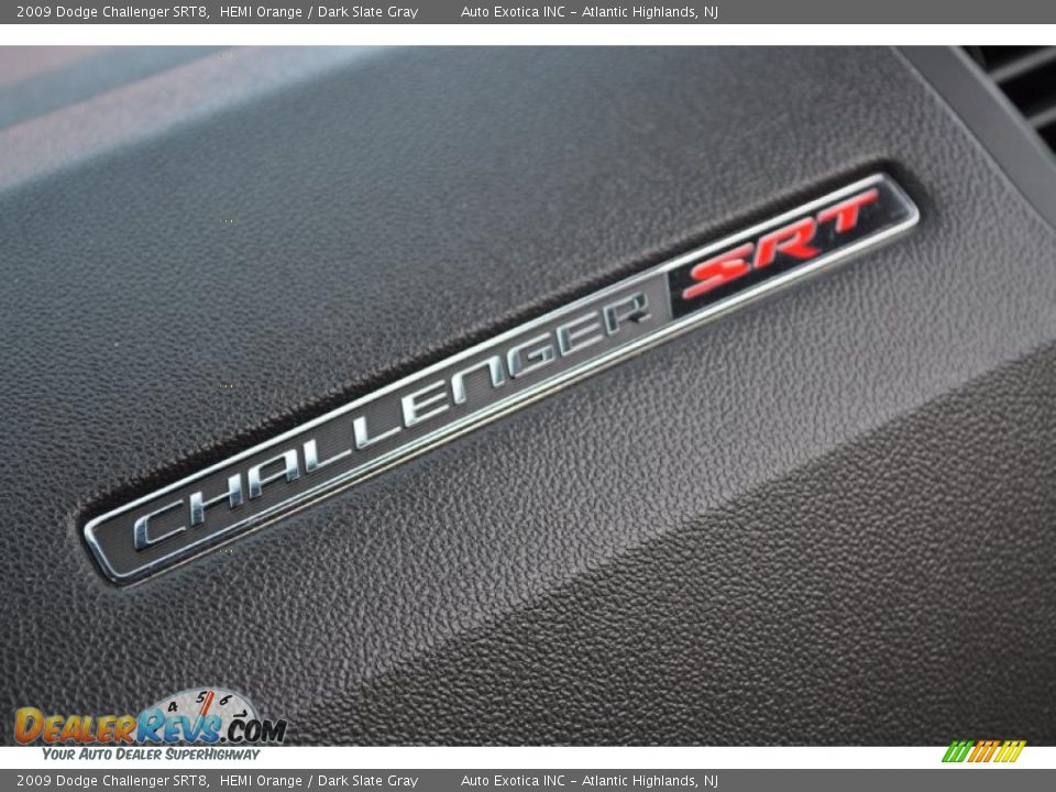 2009 Dodge Challenger SRT8 Logo Photo #31