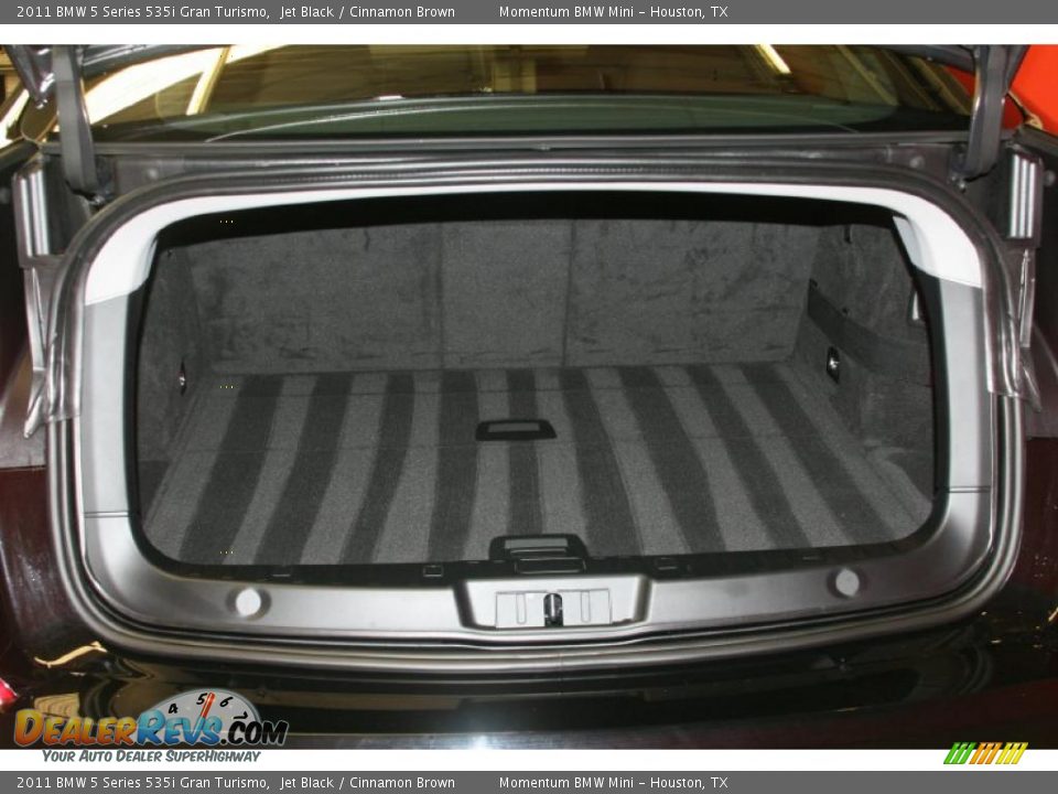 2011 BMW 5 Series 535i Gran Turismo Trunk Photo #26