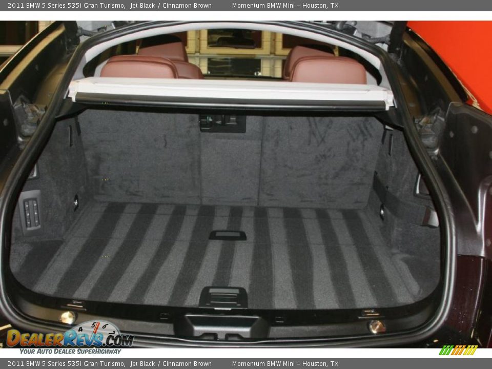 2011 BMW 5 Series 535i Gran Turismo Trunk Photo #27