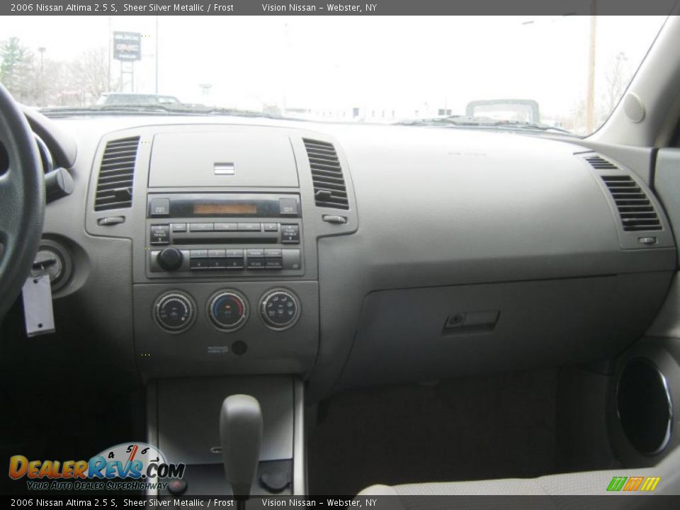 2006 Nissan Altima 2.5 S Sheer Silver Metallic / Frost Photo #21