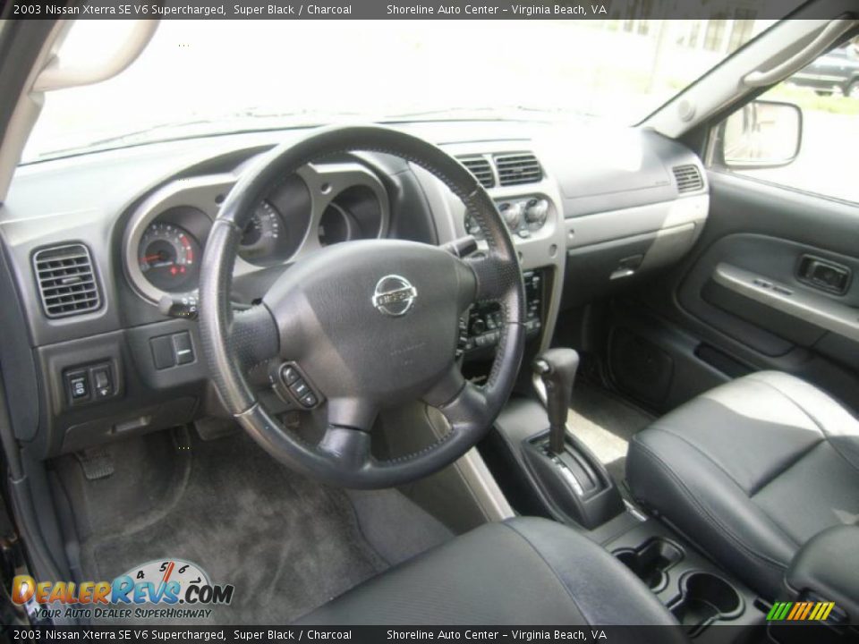 Charcoal Interior - 2003 Nissan Xterra SE V6 Supercharged Photo #16