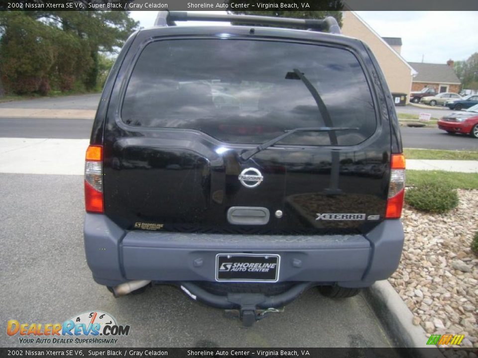 2002 Nissan Xterra SE V6 Super Black / Gray Celadon Photo #4