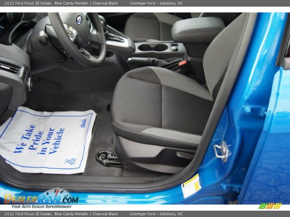 2012 Ford Focus SE Sedan Blue Candy Metallic / Charcoal Black Photo #19