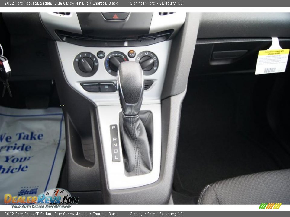 2012 Ford Focus SE Sedan Shifter Photo #28