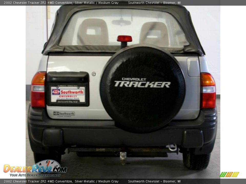 2002 Chevrolet Tracker ZR2 4WD Convertible Silver Metallic / Medium Gray Photo #5