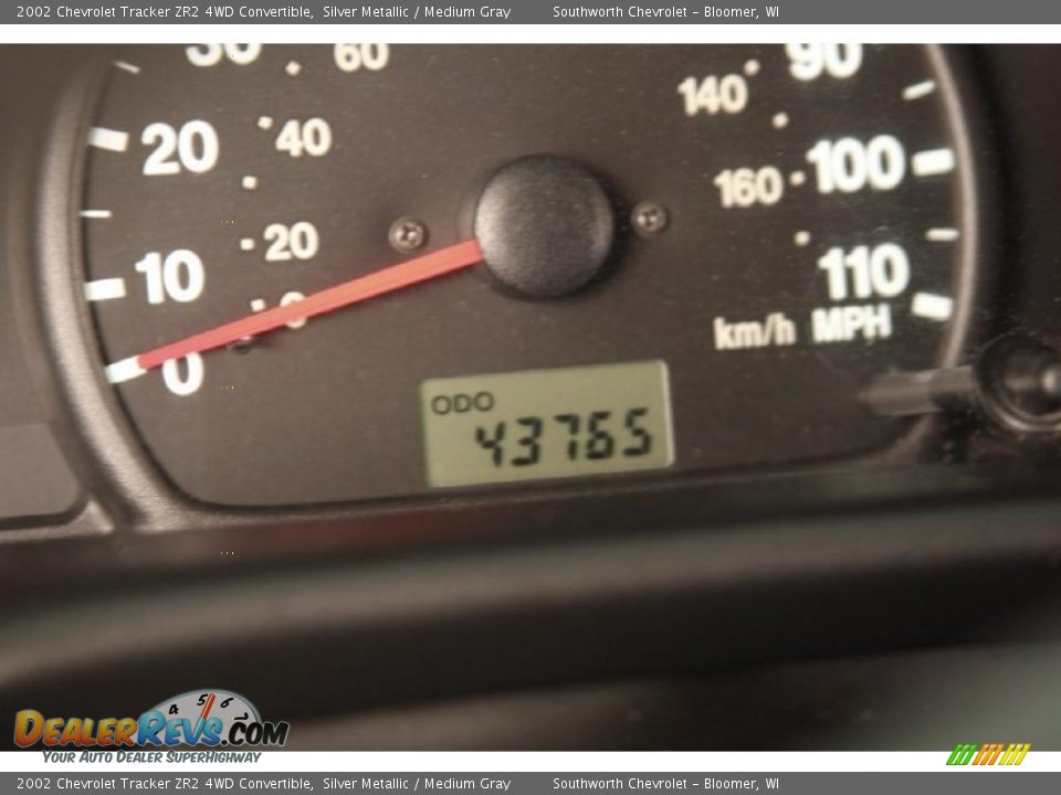 2002 Chevrolet Tracker ZR2 4WD Convertible Silver Metallic / Medium Gray Photo #12