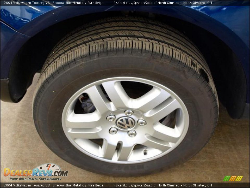 2004 Volkswagen Touareg V8 Wheel Photo #10