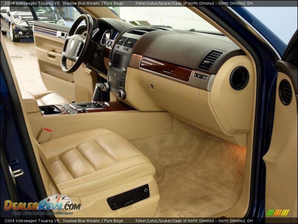 Pure Beige Interior - 2004 Volkswagen Touareg V8 Photo #16