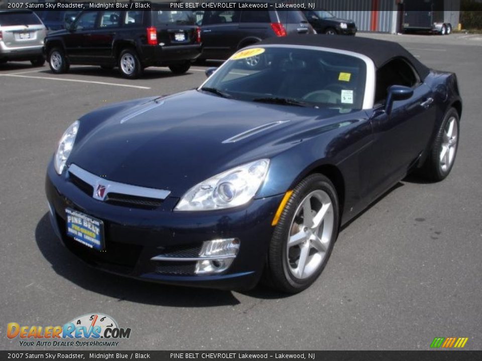 Front 3/4 View of 2007 Saturn Sky Roadster Photo #1