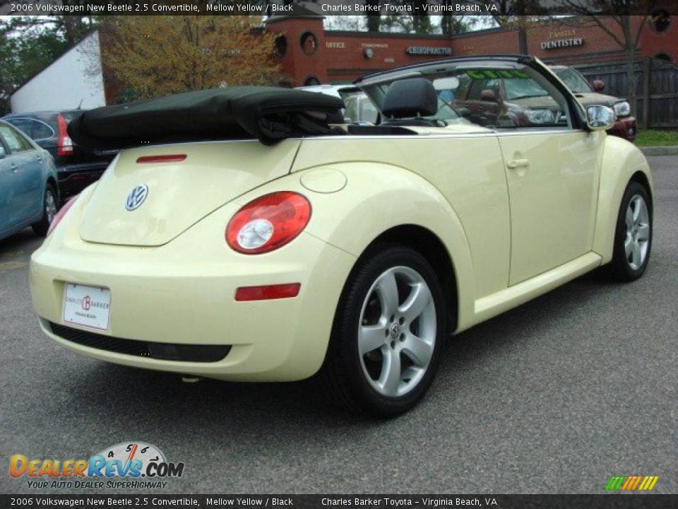 Mellow Yellow 2006 Volkswagen New Beetle 2.5 Convertible Photo #4