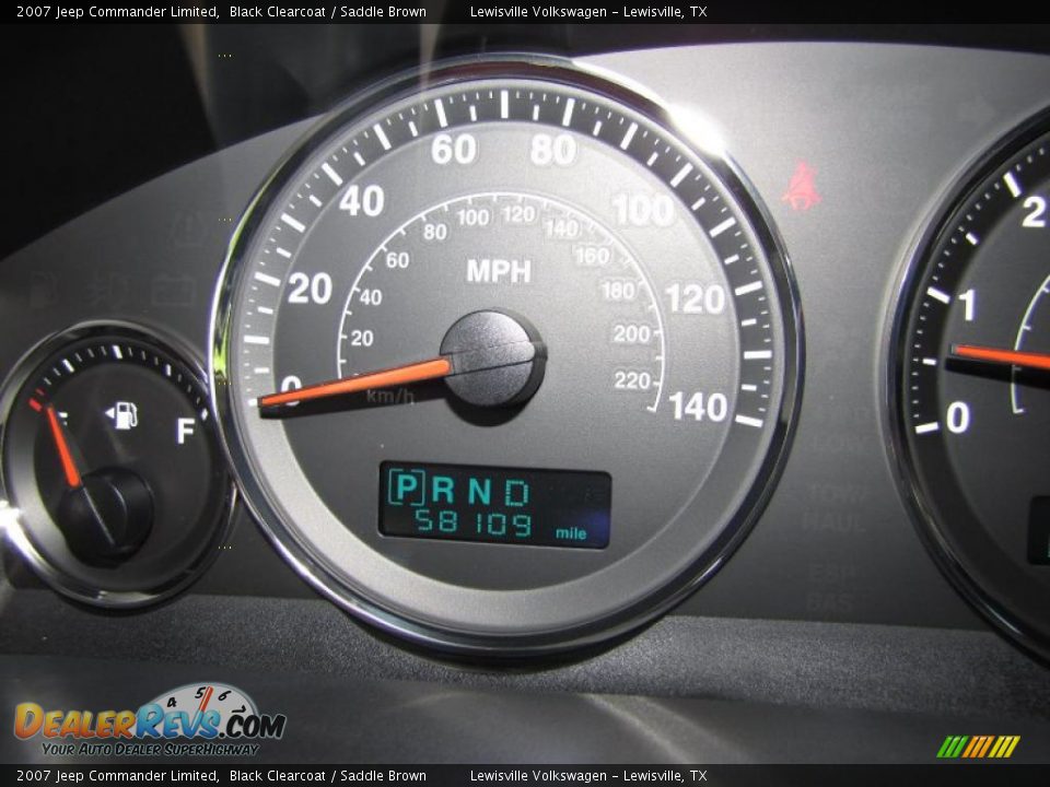 2007 Jeep Commander Limited Black Clearcoat / Saddle Brown Photo #26