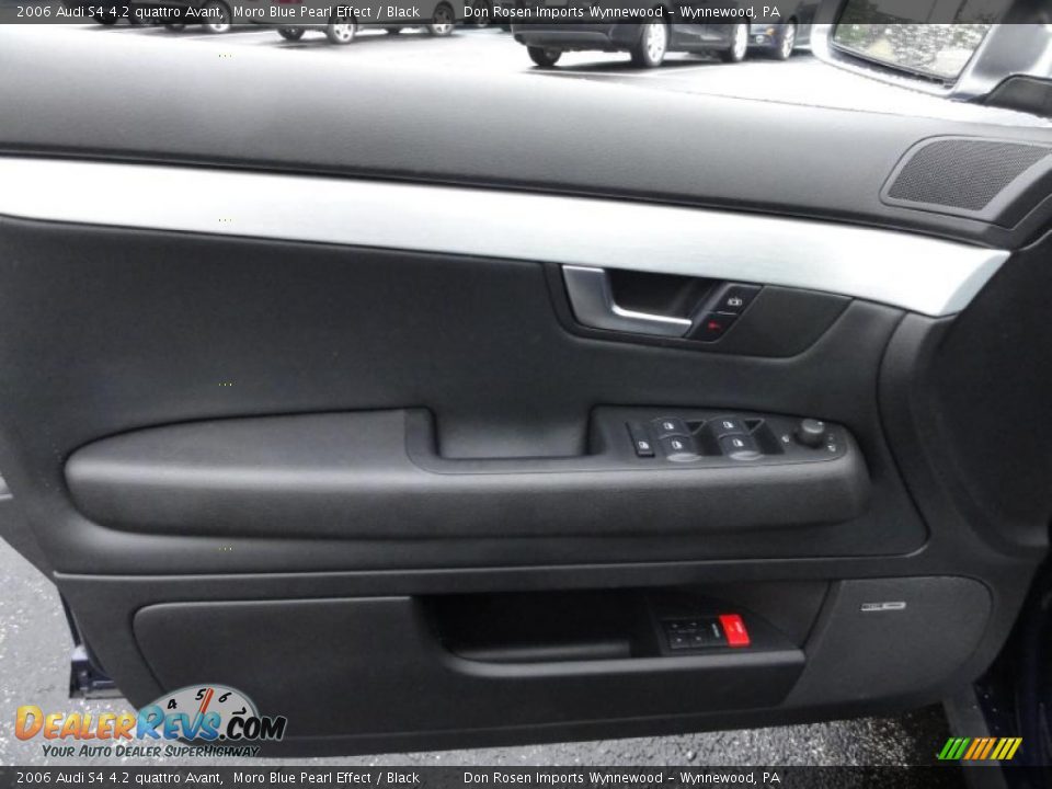 Door Panel of 2006 Audi S4 4.2 quattro Avant Photo #14