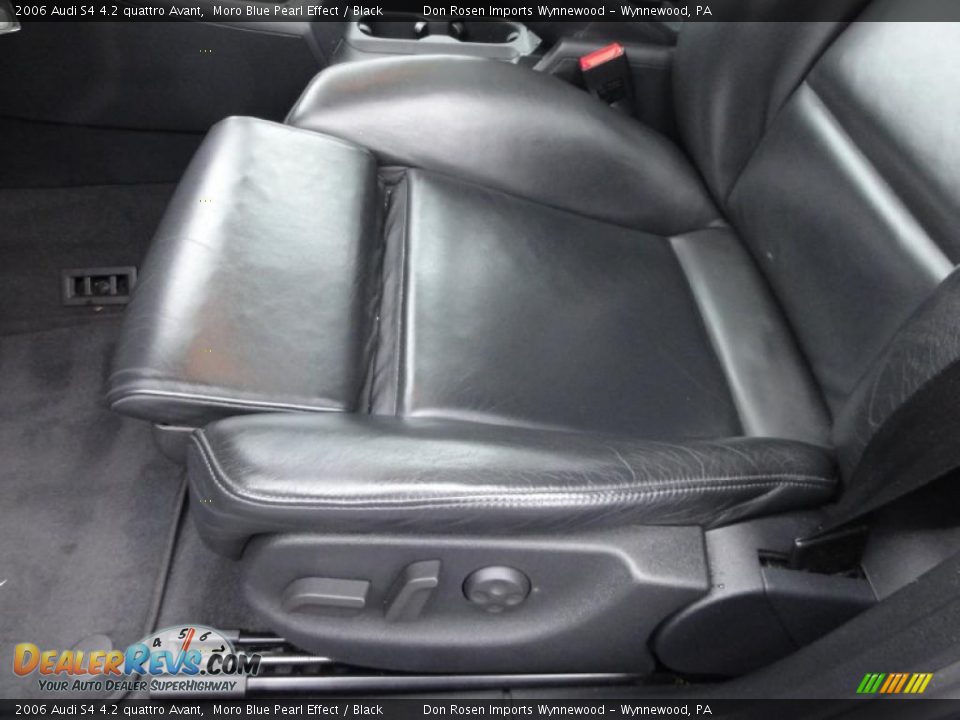 2006 Audi S4 4.2 quattro Avant Moro Blue Pearl Effect / Black Photo #16
