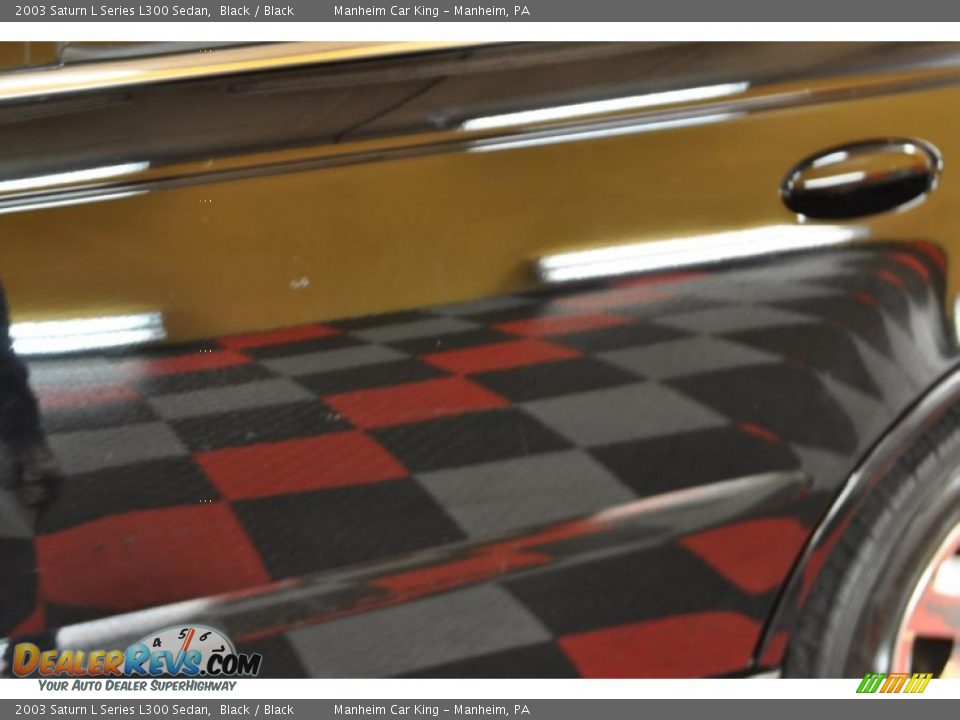 2003 Saturn L Series L300 Sedan Black / Black Photo #23