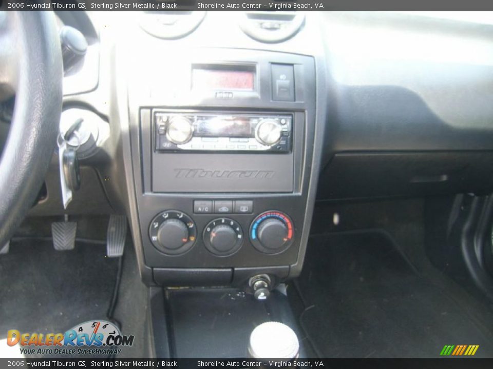 2006 Hyundai Tiburon GS Sterling Silver Metallic / Black Photo #16