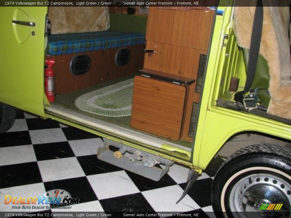 1974 Volkswagen Bus T2 Campmobile Light Green / Green Photo #13