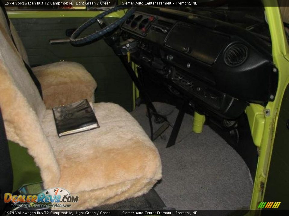 1974 Volkswagen Bus T2 Campmobile Light Green / Green Photo #14