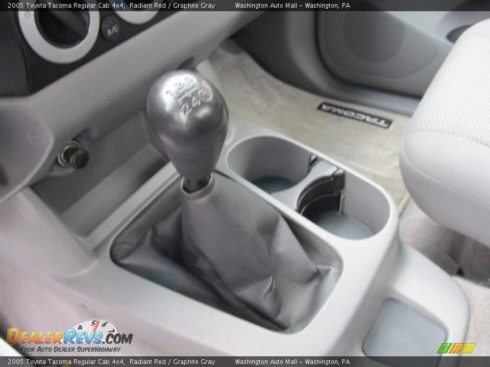 2005 Toyota Tacoma Regular Cab 4x4 Shifter Photo #15