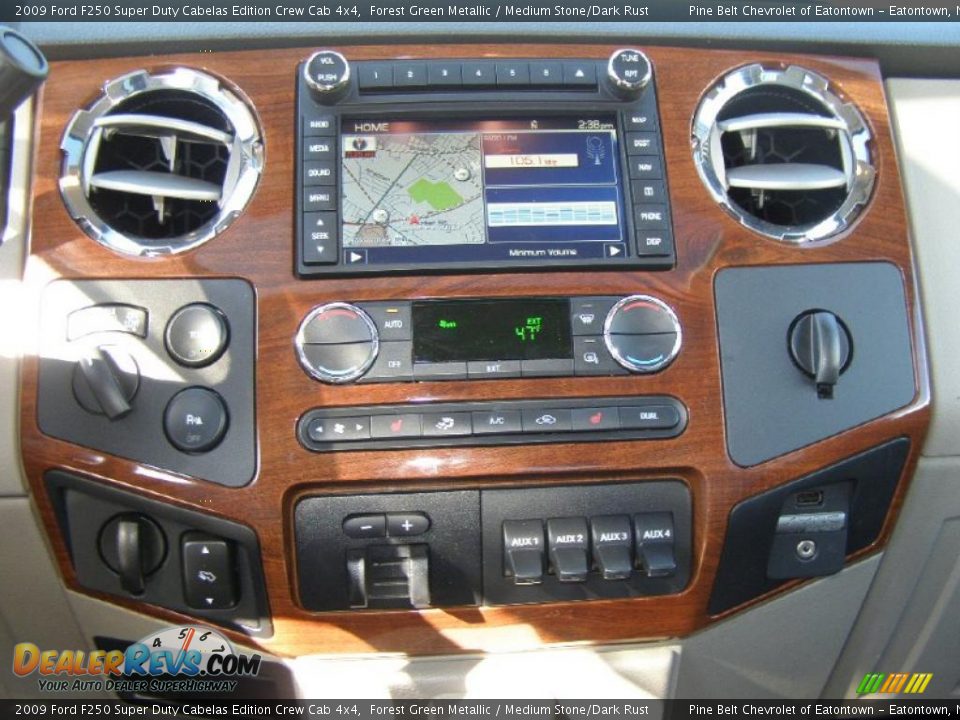 Navigation of 2009 Ford F250 Super Duty Cabelas Edition Crew Cab 4x4 Photo #10
