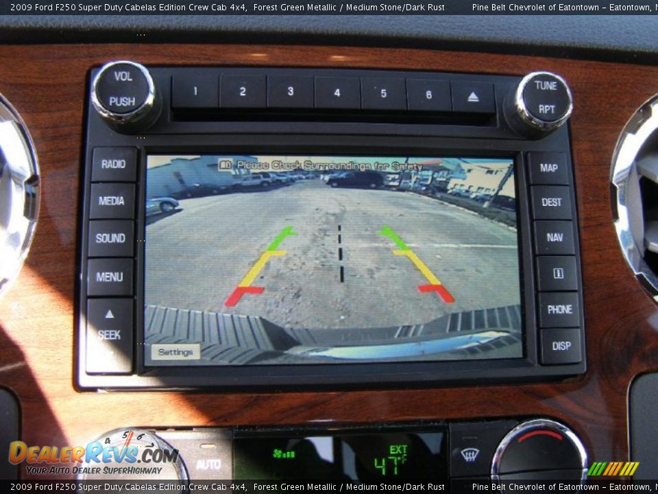 2009 Ford F250 Super Duty Cabelas Edition Crew Cab 4x4 Forest Green Metallic / Medium Stone/Dark Rust Photo #15