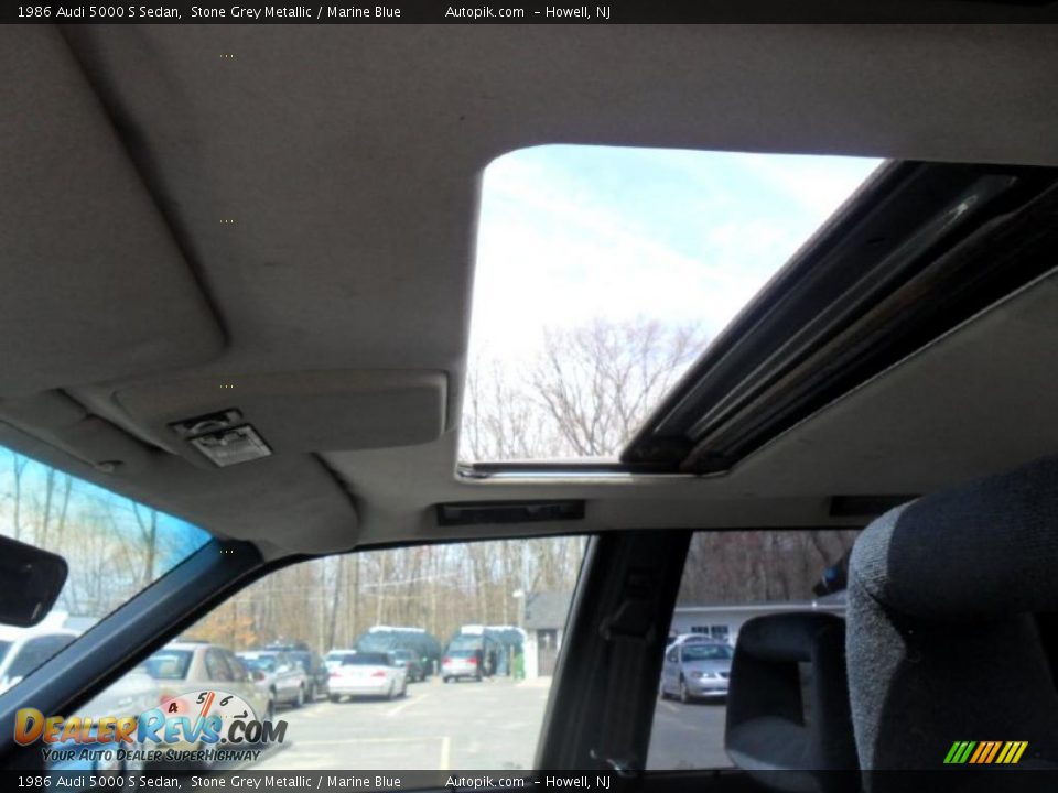 Sunroof of 1986 Audi 5000 S Sedan Photo #13