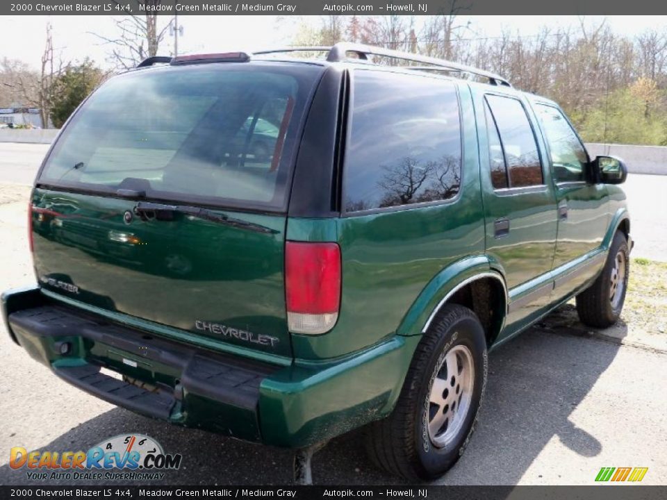 2000 Chevrolet Blazer LS 4x4 Meadow Green Metallic / Medium Gray Photo #6