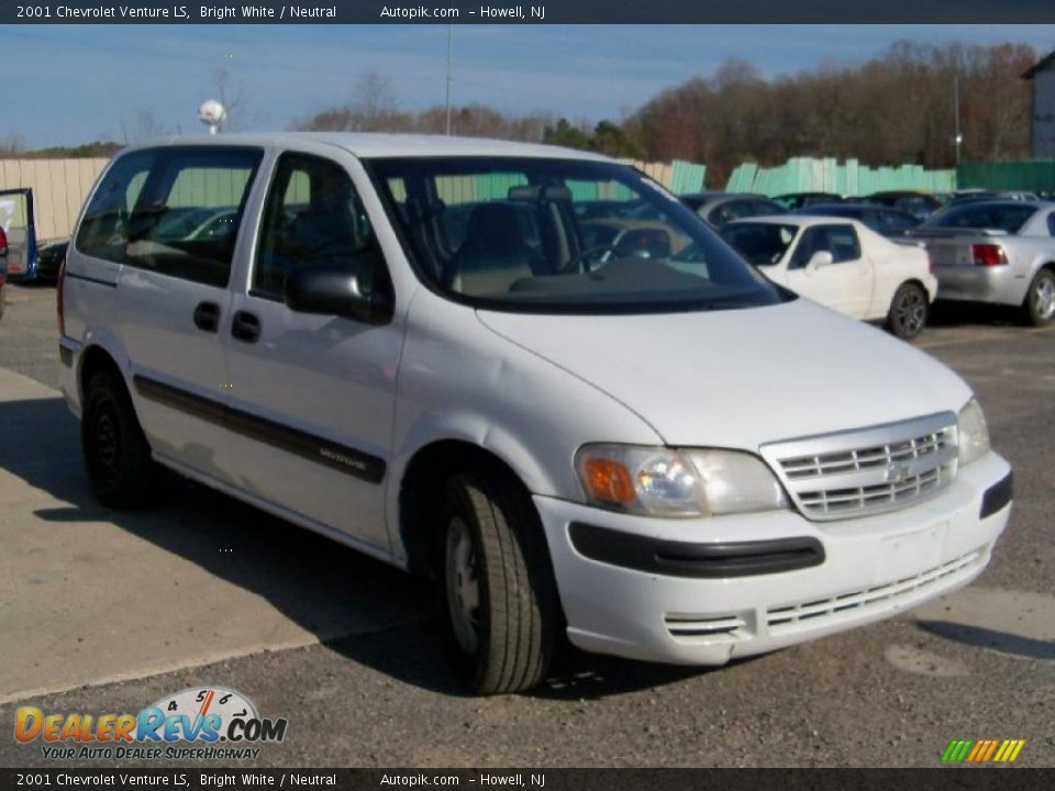 2001 Chevrolet Venture LS Bright White / Neutral Photo #3