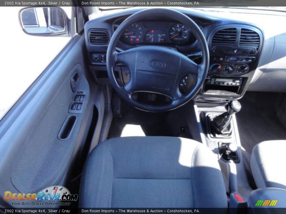 2002 Kia Sportage 4x4 Silver / Gray Photo #27