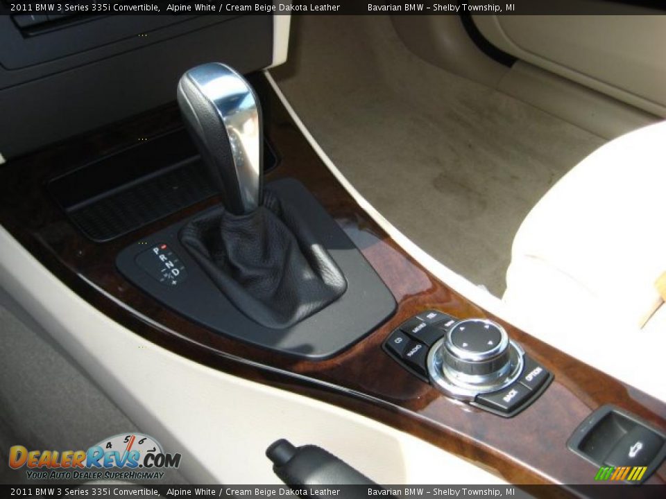 2011 BMW 3 Series 335i Convertible Shifter Photo #15