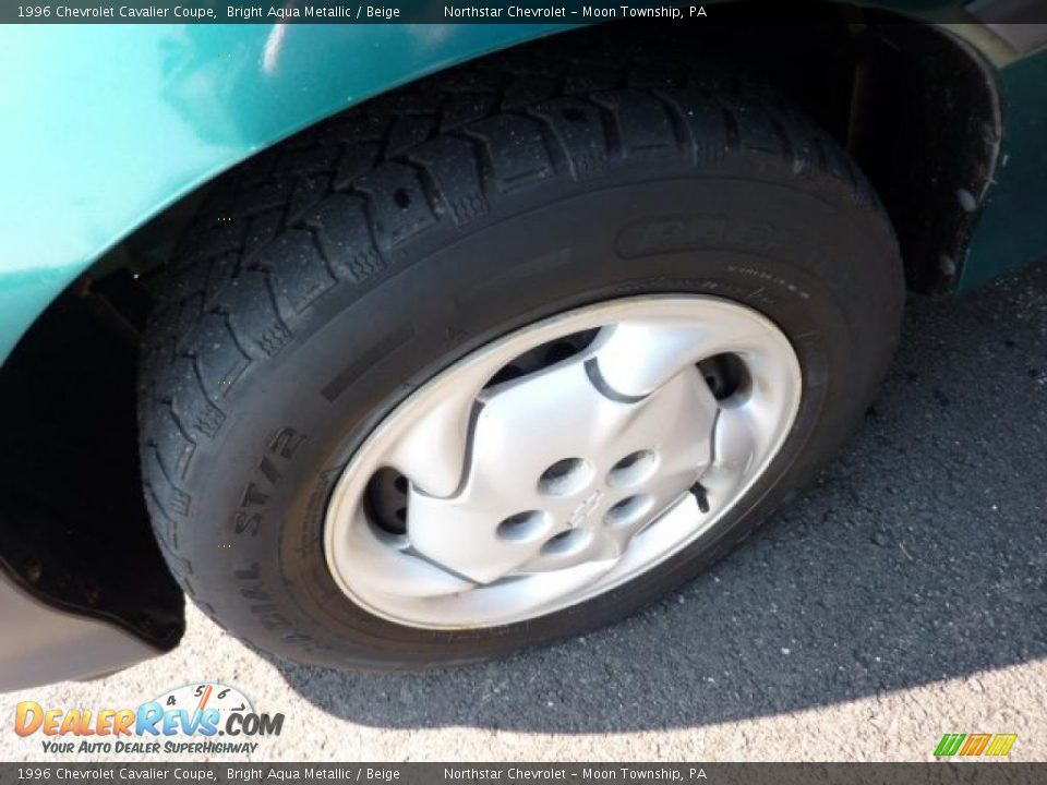 1996 Chevrolet Cavalier Coupe Bright Aqua Metallic / Beige Photo #7