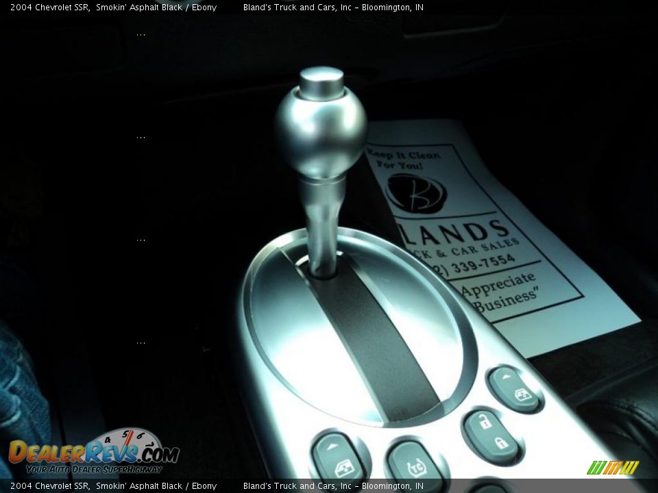 2004 Chevrolet SSR  Shifter Photo #16
