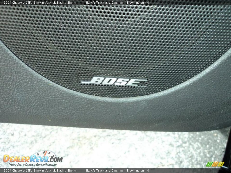 2004 Chevrolet SSR Smokin' Asphalt Black / Ebony Photo #17