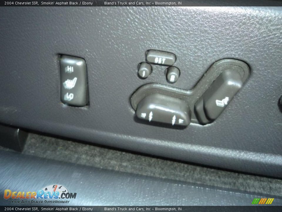 2004 Chevrolet SSR Smokin' Asphalt Black / Ebony Photo #18